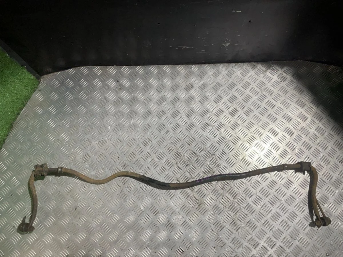 Задний стабилизатор TOYOTA AVENSIS 1