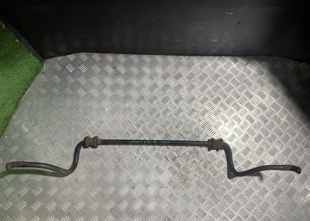 Передний стабилизатор MITSUBISHI Lanser 10