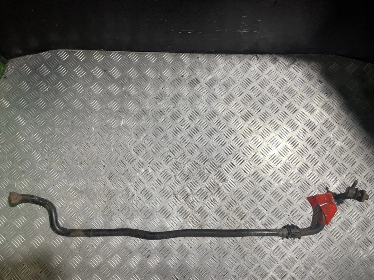 Передний стабилизатор NISSAN Primera 12