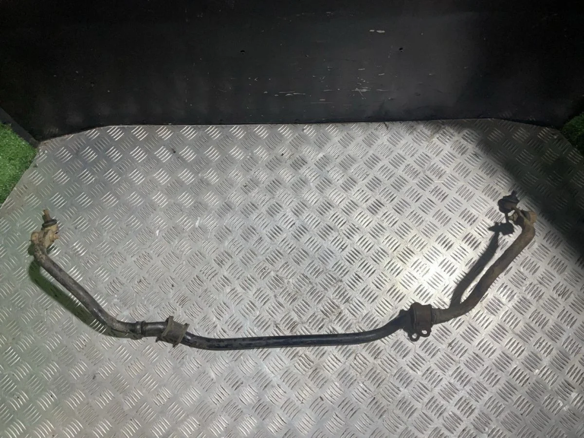 Передний стабилизатор TOYOTA AVENSIS 1