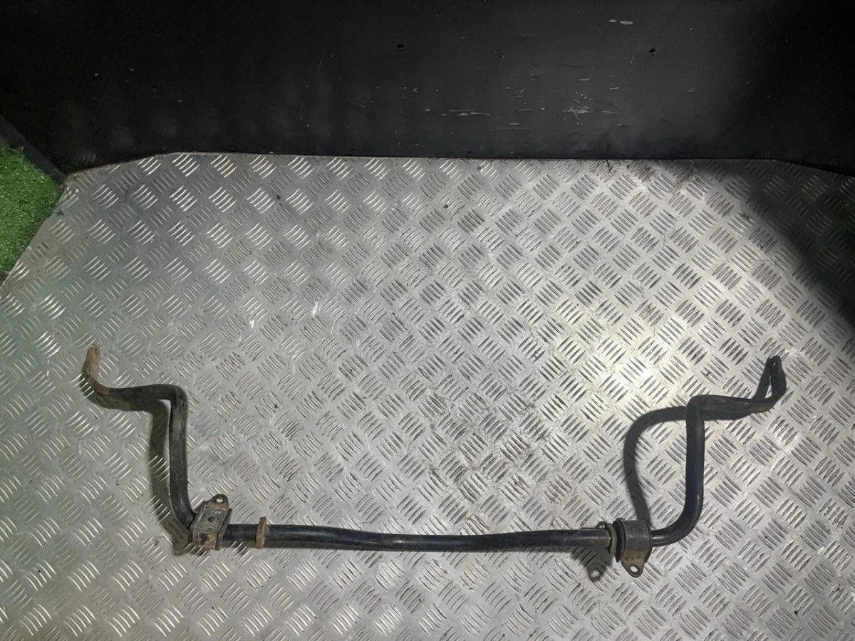 Передний стабилизатор TOYOTA AVENSIS 2