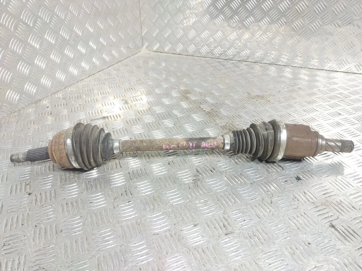 Привод передний левый Renault Logan 2