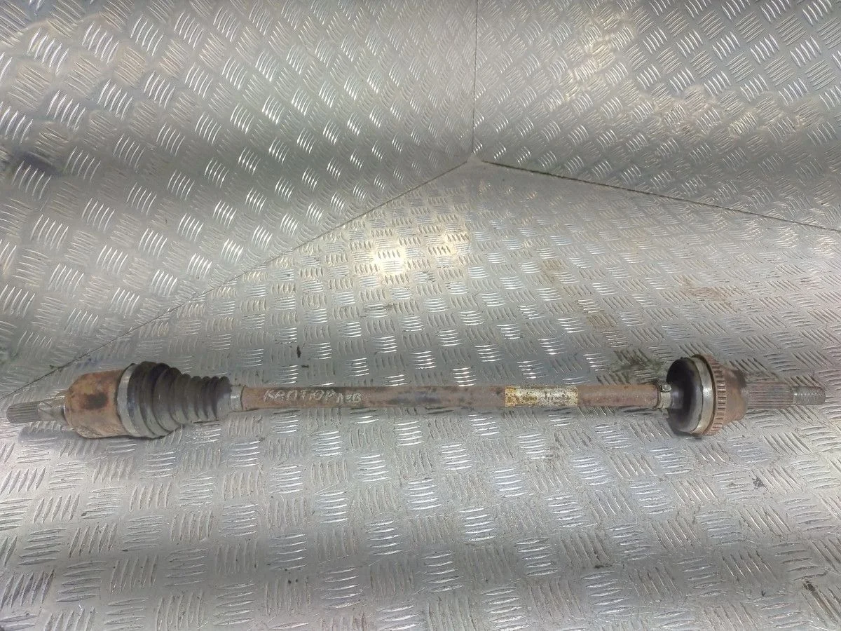 Привод задний  Renault Kaptur