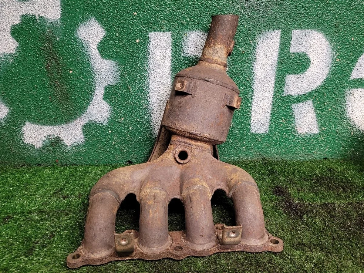 Коллектор выпускной с катализатором на Focus 3