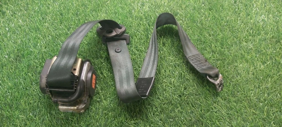 Ремень безопасности Audi A6 Allroad Quattro C5