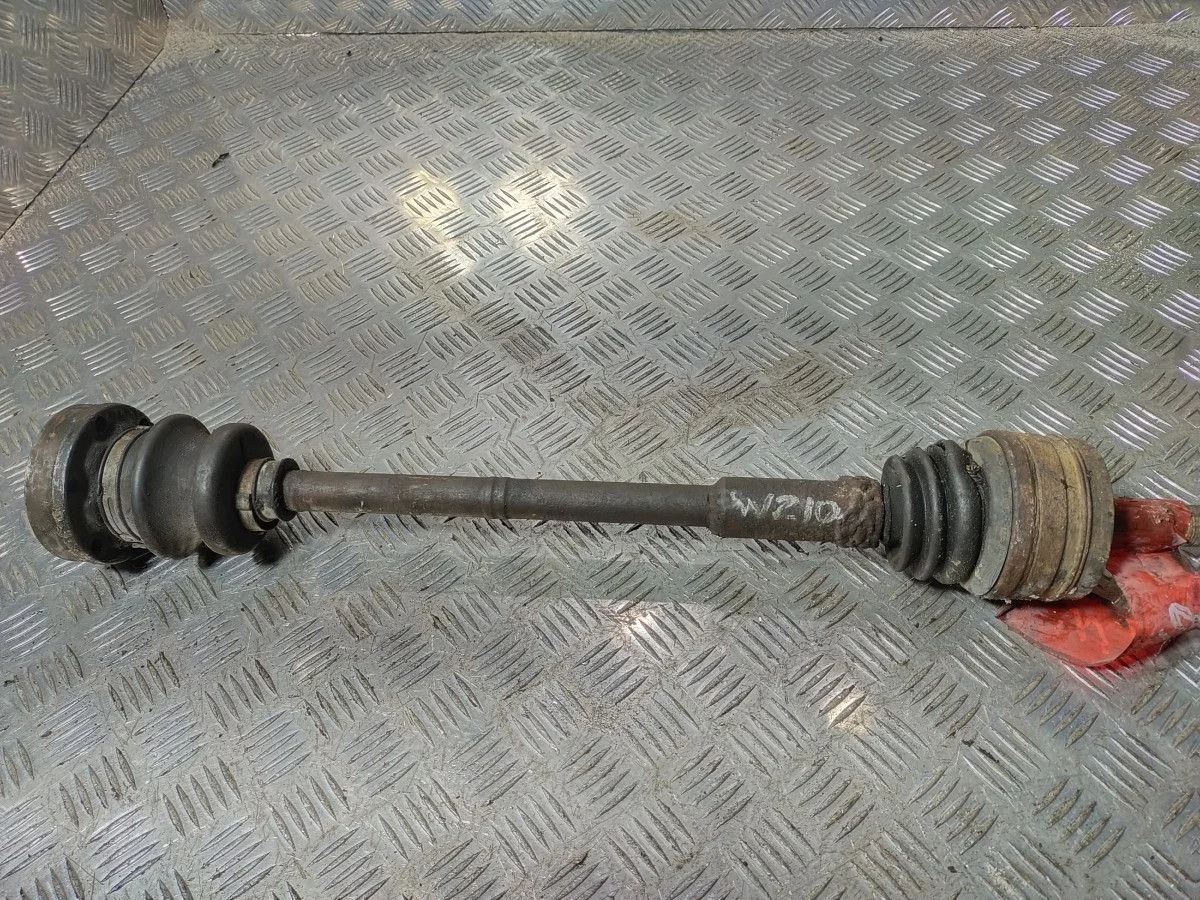 Привод задний правый Mercedes-Benz W210