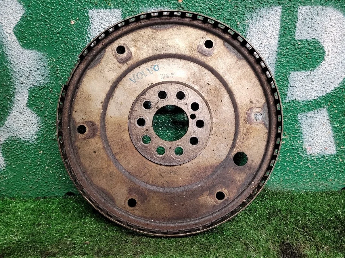 Маховик на Volvo S80