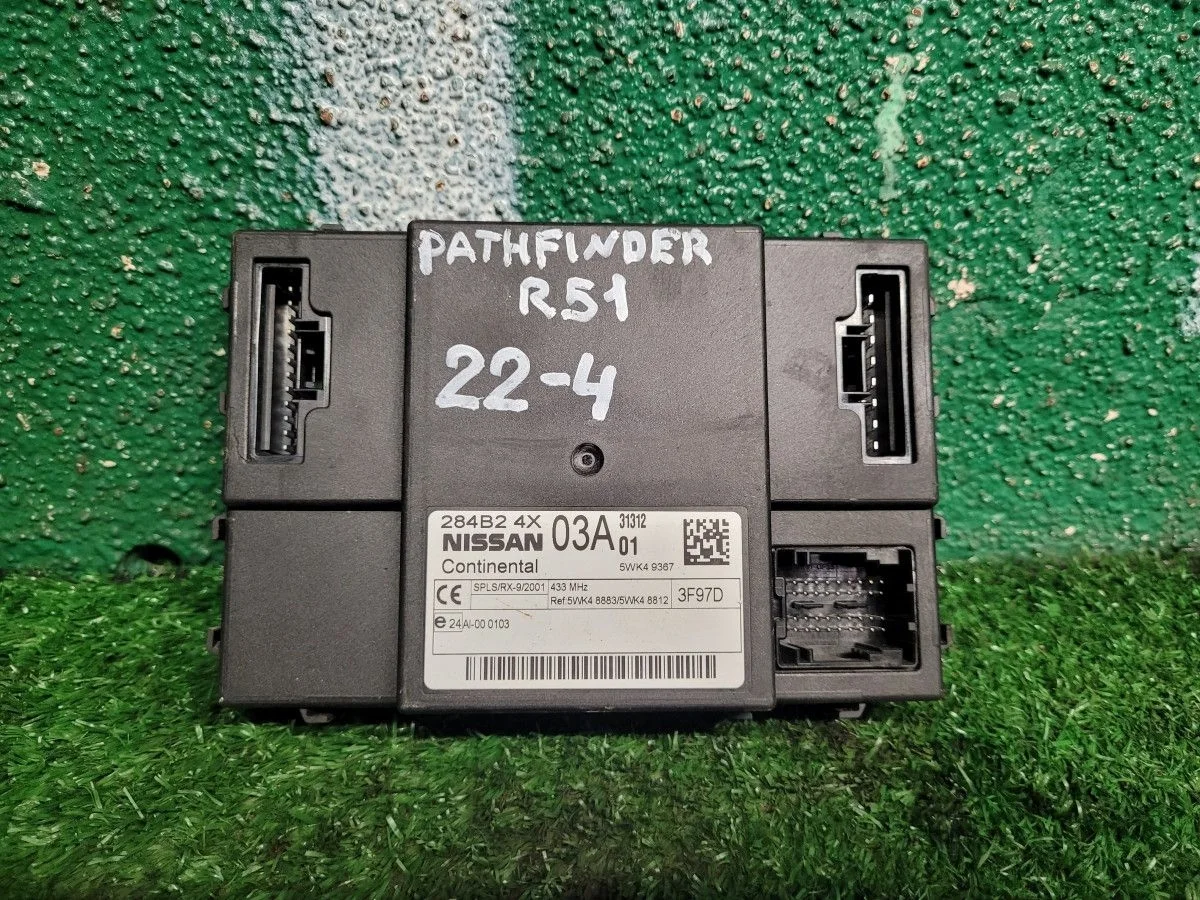 Блок комфорта на Nissan Pathfinder R51