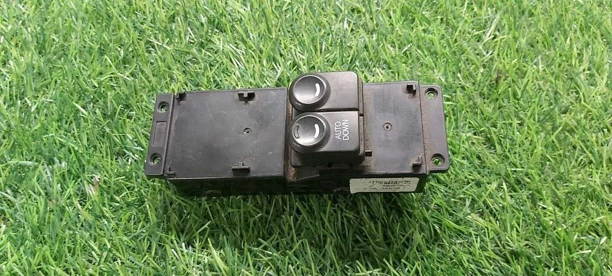 Блок стеклоподъемников hyundai solaris 1