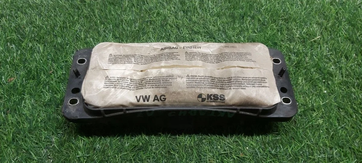 Подушка безопасности пассажира Skoda octavia A7