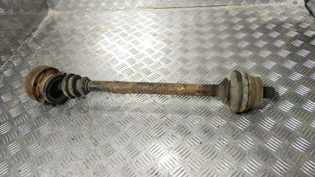 Привод задний правый Audi A6 Allroad C5