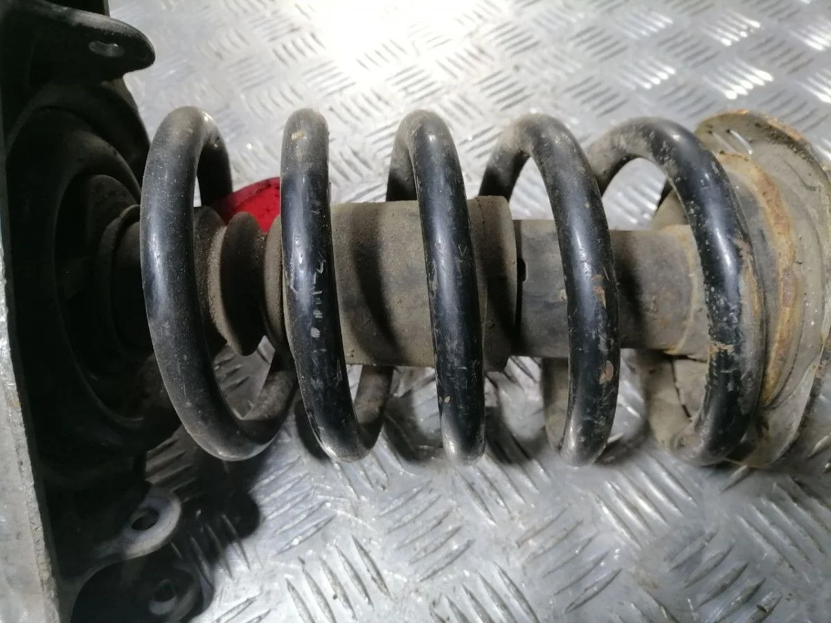 Пружина передняя AUDI A6 C6