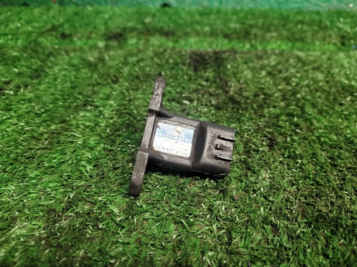 Датчик давления Denso на Toyota 1AZFSE