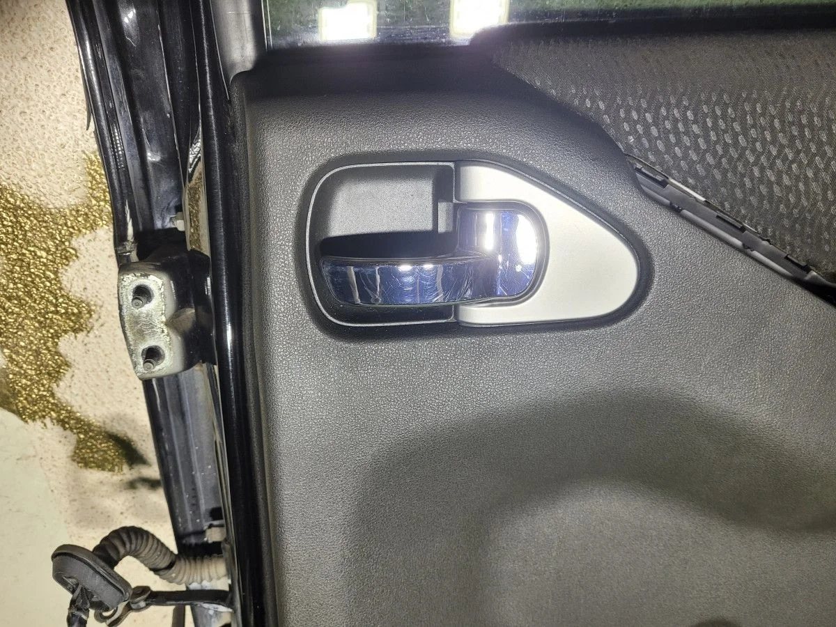 Ручка двери задней правой на Pathfinder R51