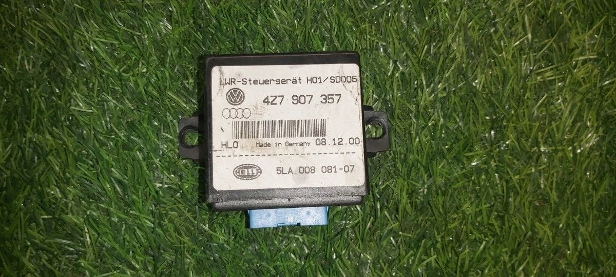 Блок управления светом Audi Allroad A6 C5