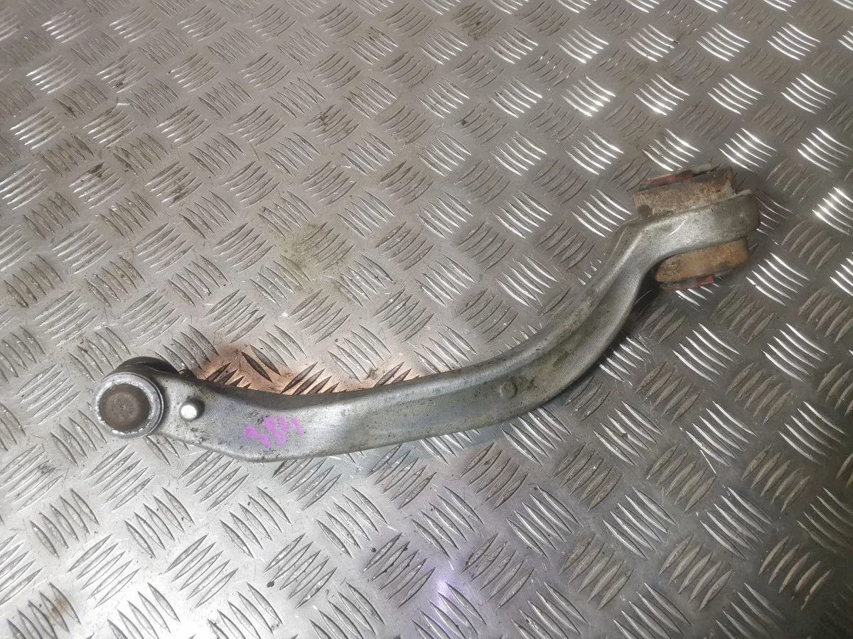 Рычаг передний левый Audi A6 C5