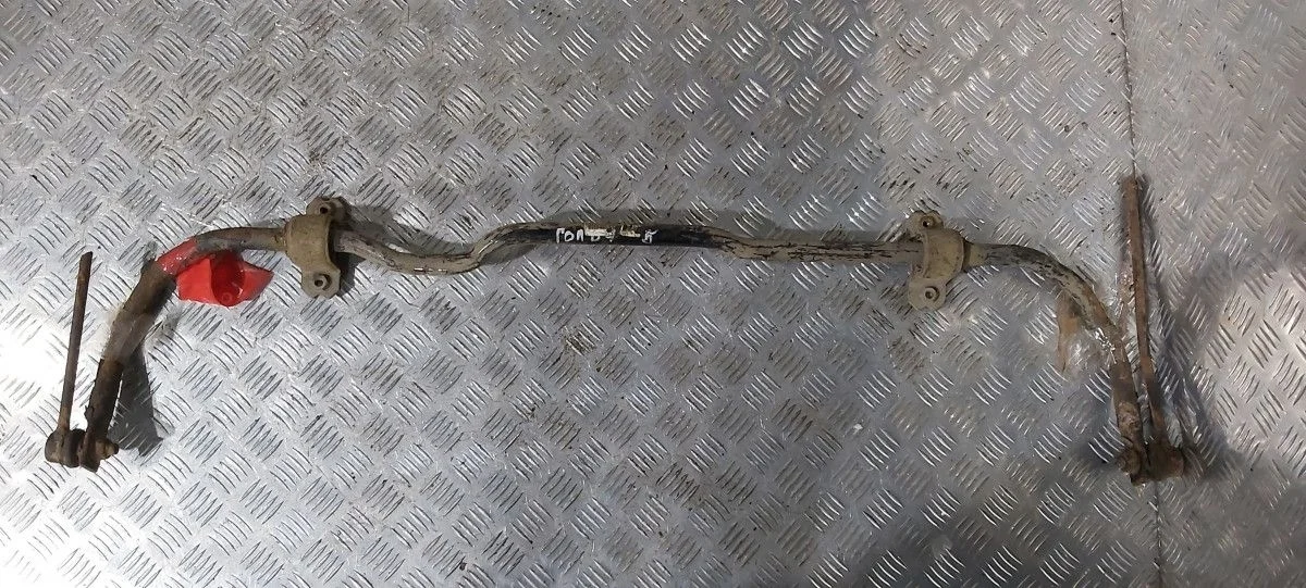 Стабилизатор передний Volkswagen Golf 5/6