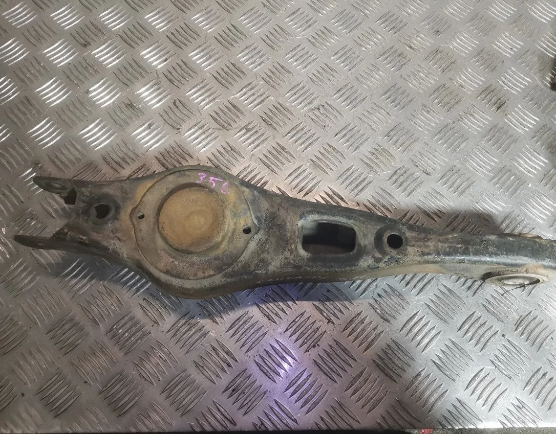 Рычаг задний правый Hyundai Santa Fe II