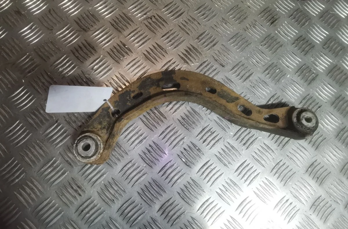 Рычаг подвески задний левый верхний Audi A6 C6