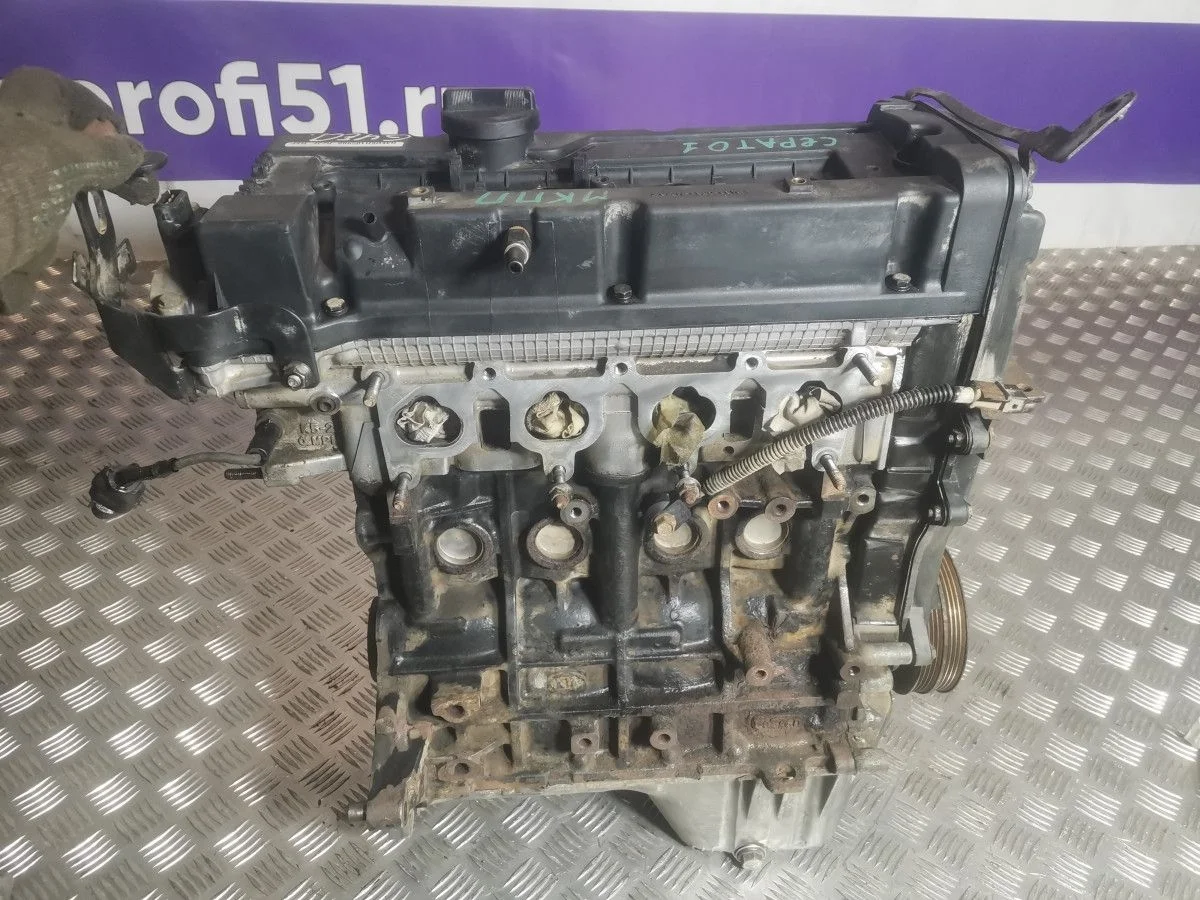 Двигатель Kia Cerato I 1.6 с дефектом крепления