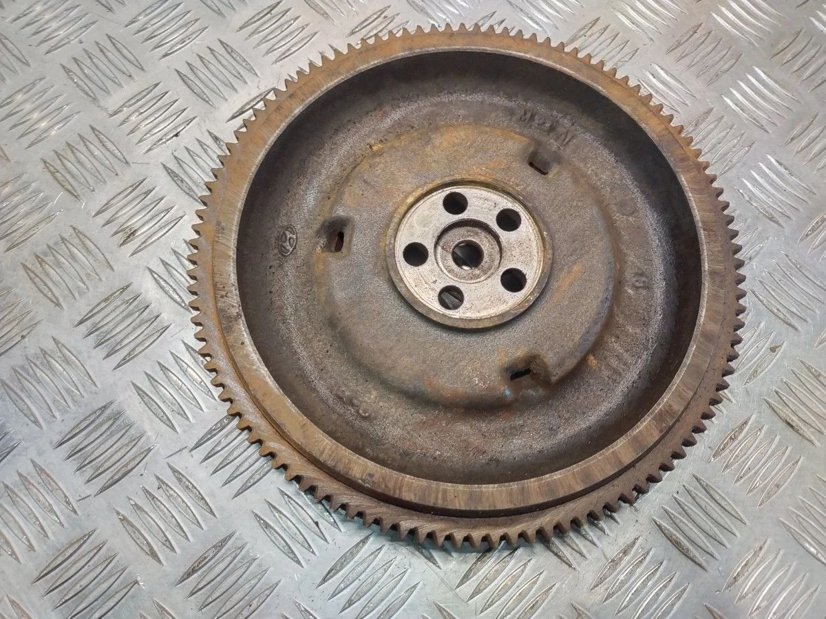 Маховик Hyundai Accent