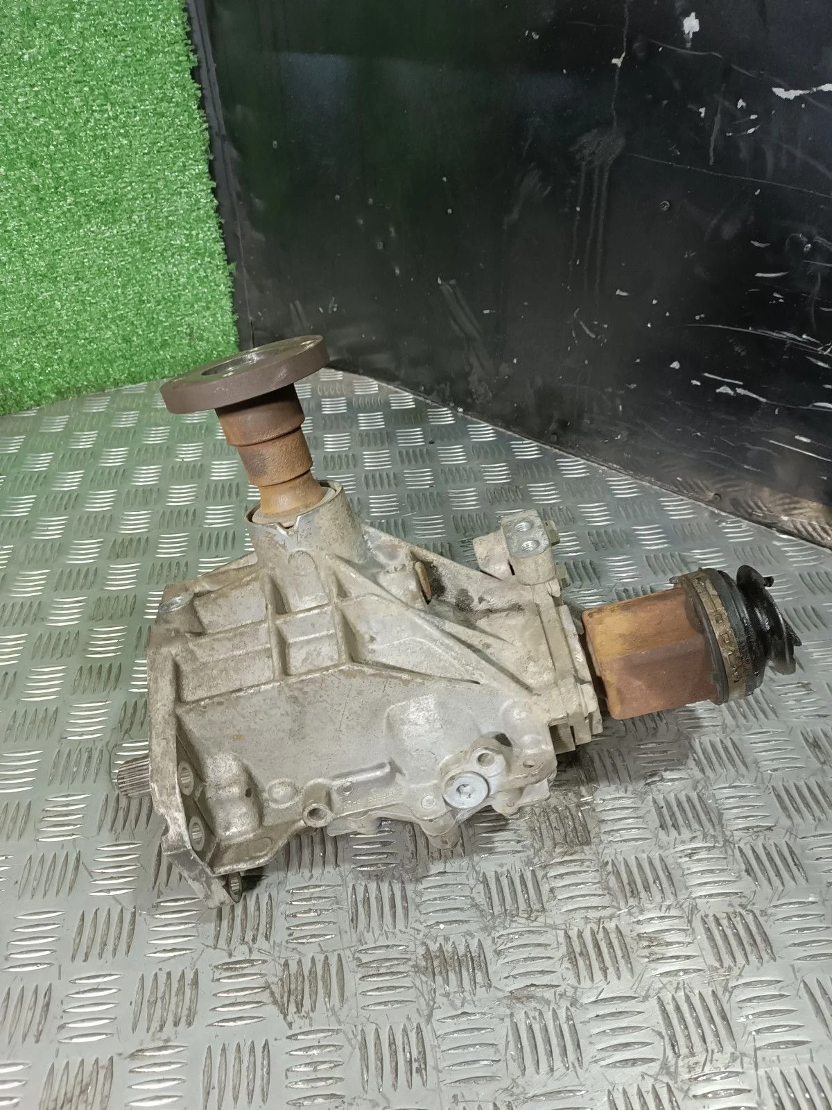 Раздатка Nissan Juke HR 16 DDT 4WD F15