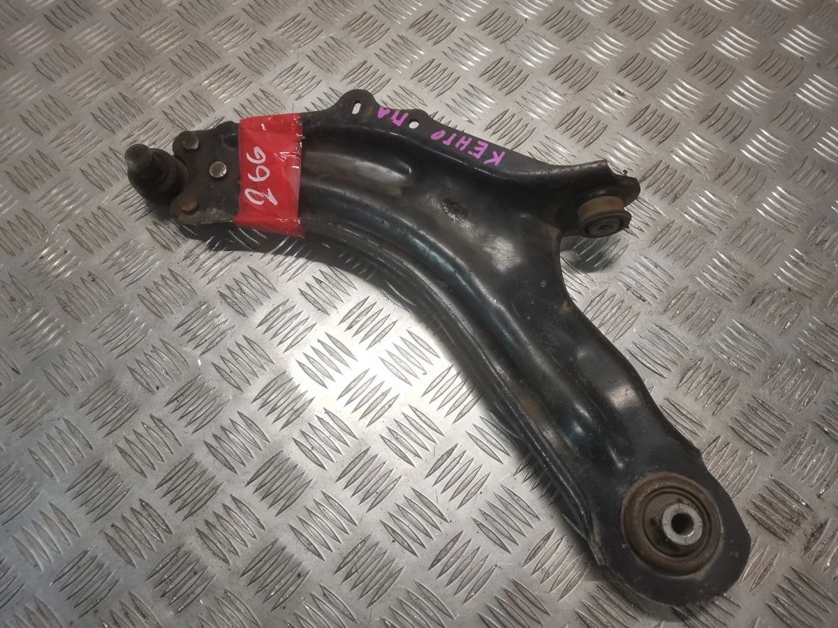 Рычаг передний левый Renault Kangoo