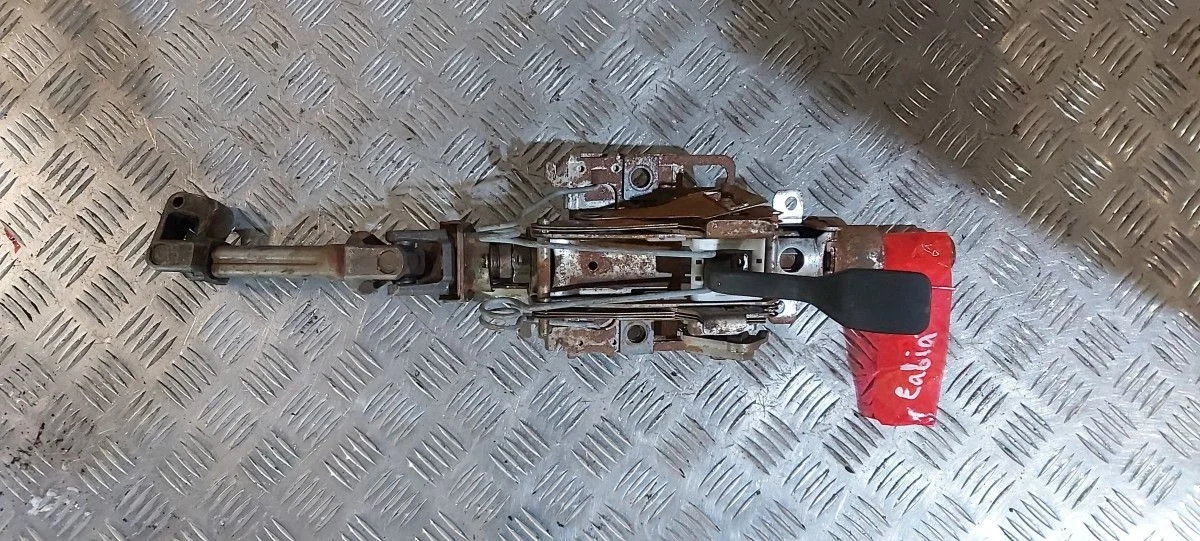 Колонка рулевая Skoda Fabia