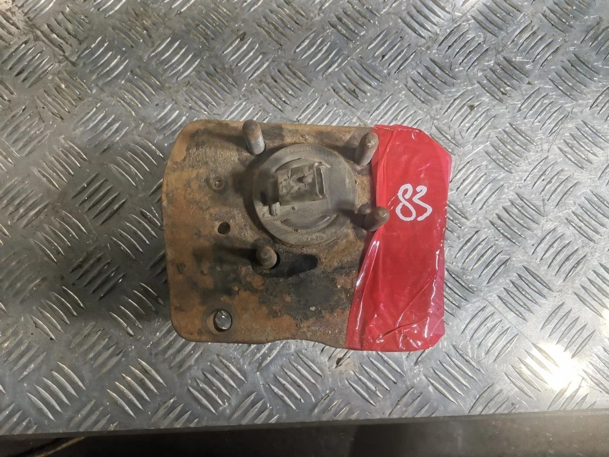 Кулак со ступицей задний левый Opel Astra H