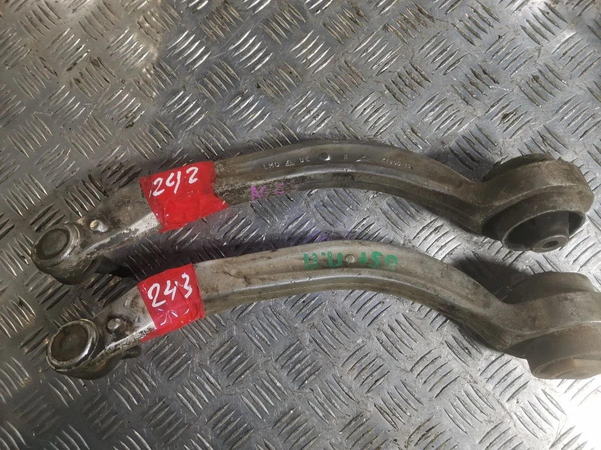 Рычаг передний правый Audi A6 C5