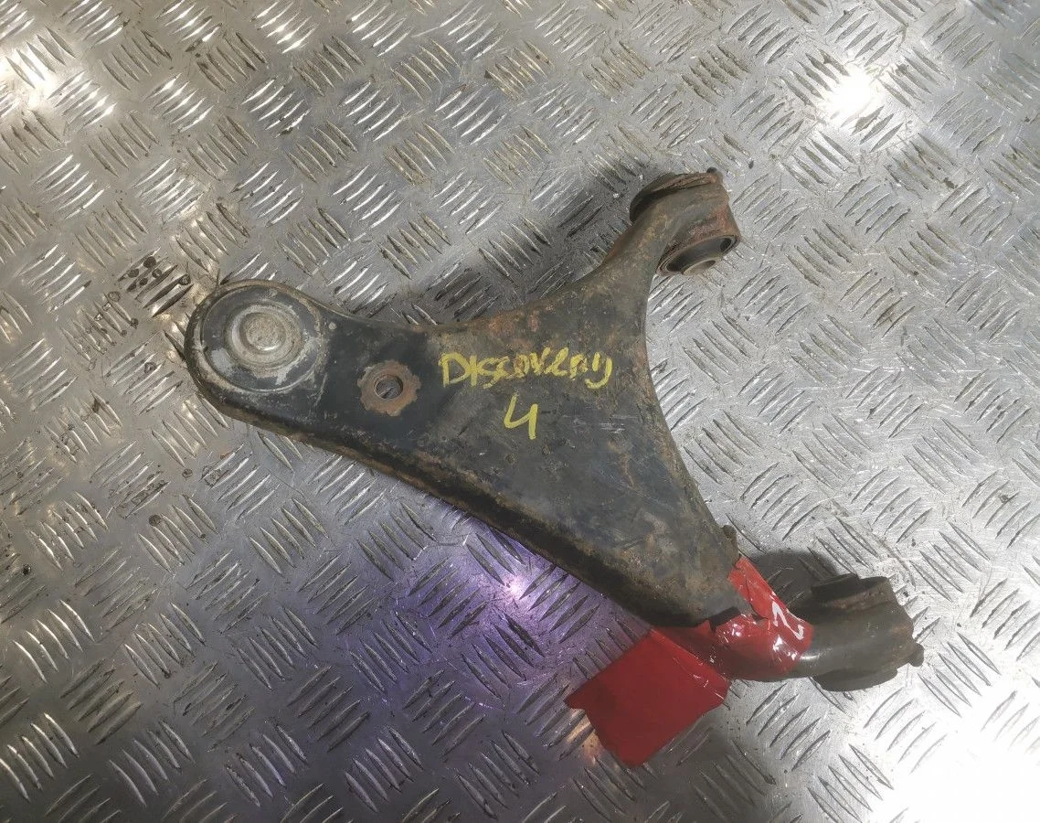 Рычаг передний левый Land Rover Discovery 4