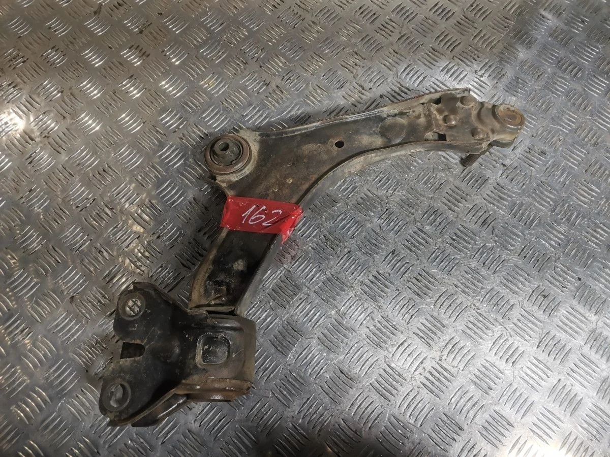 Рычаг передний левый для Land Rover Freelander II