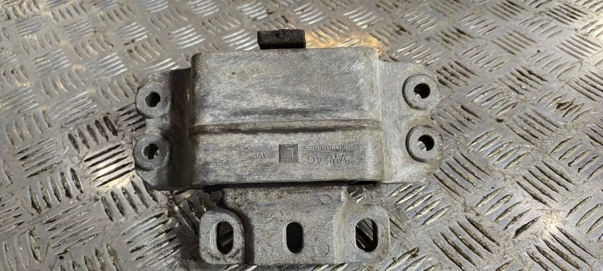 Подушки двигателя Volkswagen Golf (Mk5) V