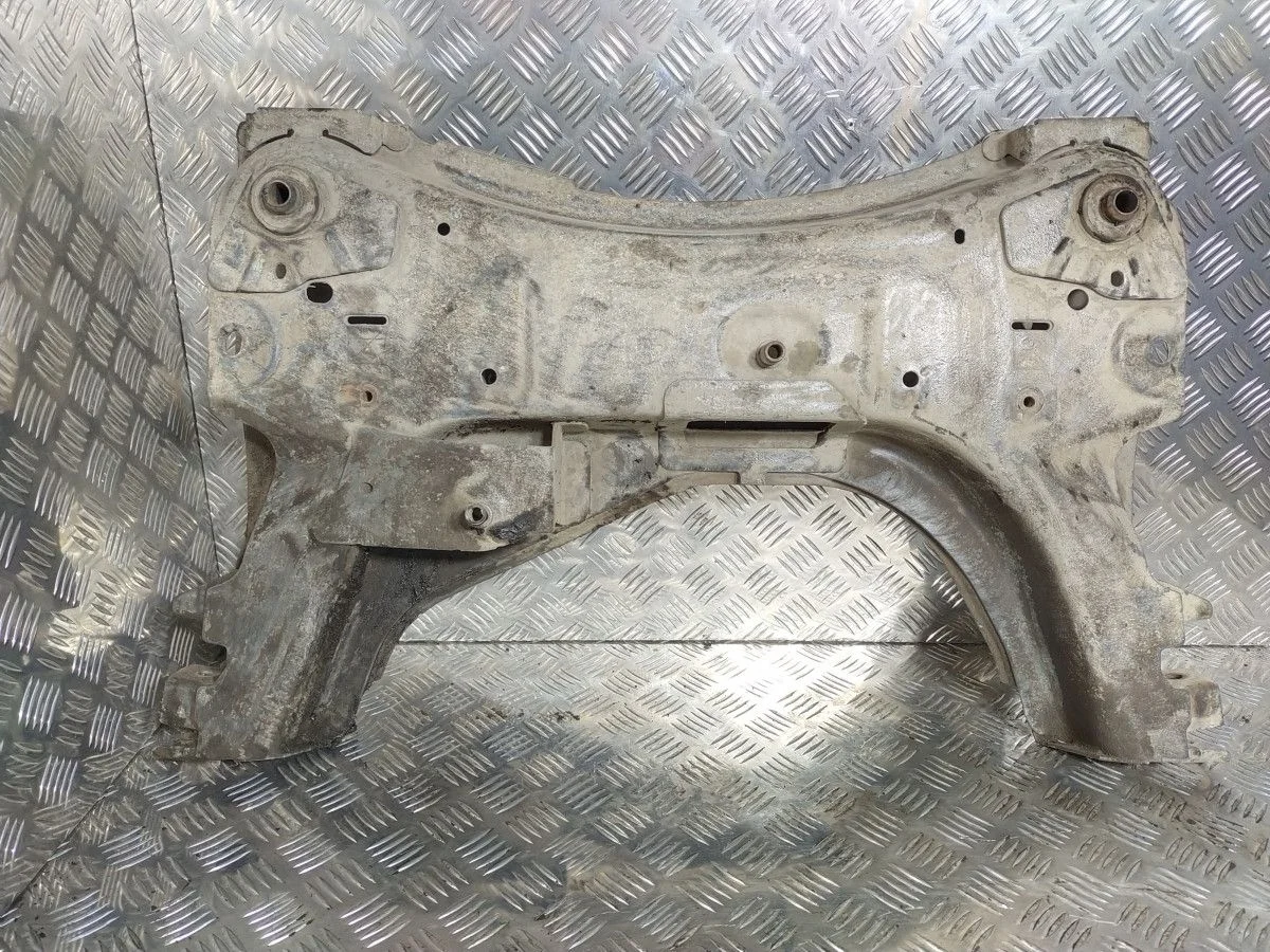 Балка передняя Renault Scenic II