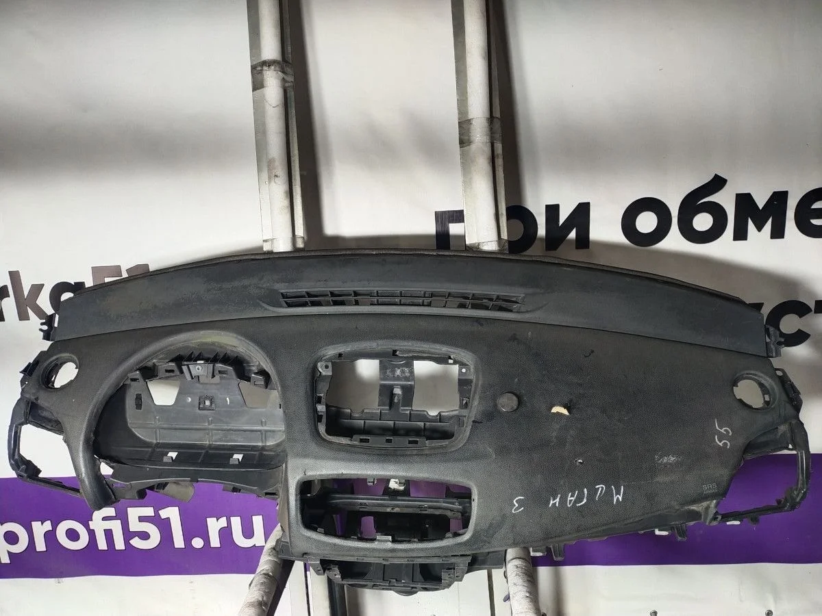 Торпедо Renault Megane 3