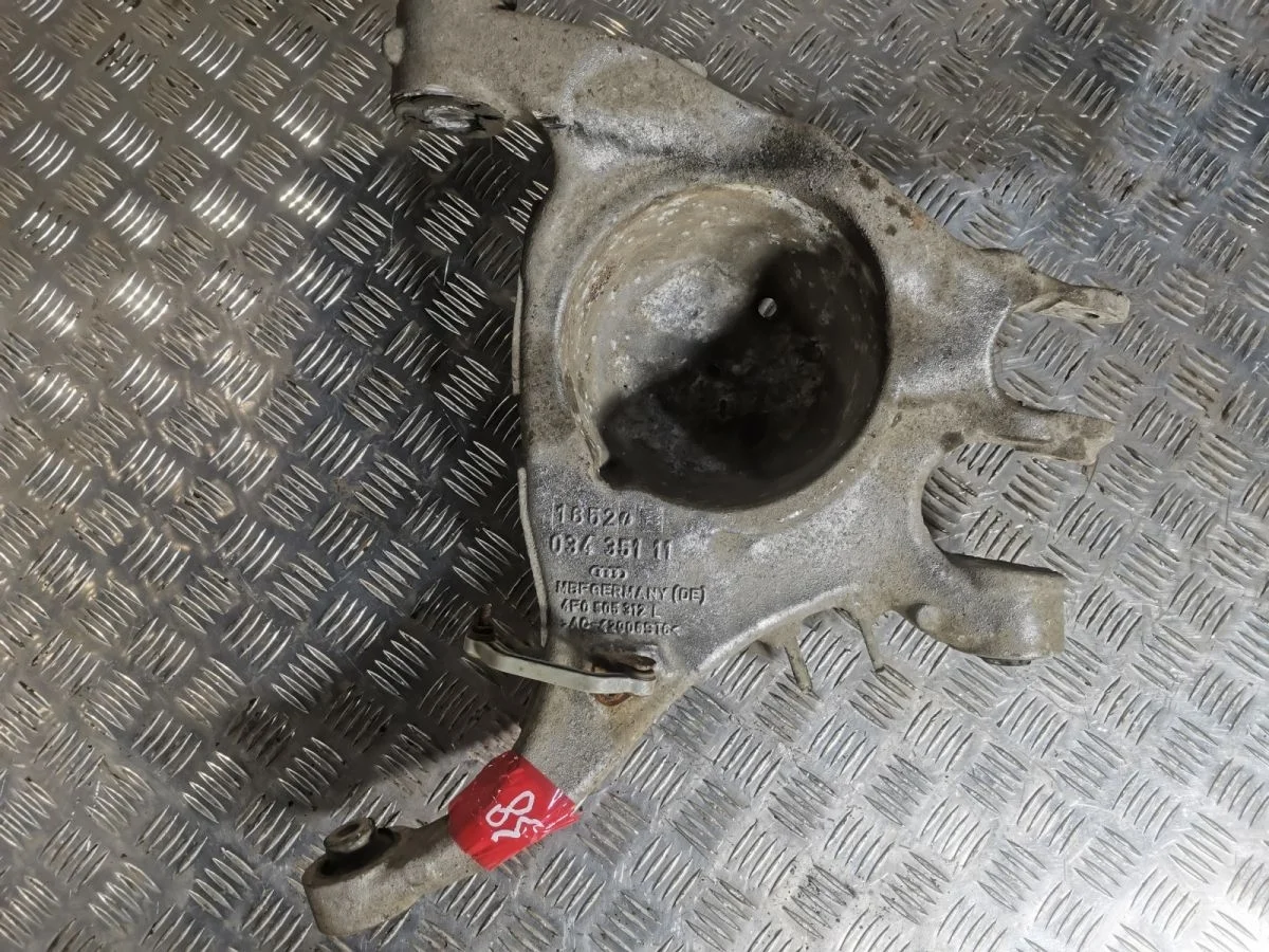 Рычаг задний нижний правый Audi A6 C6