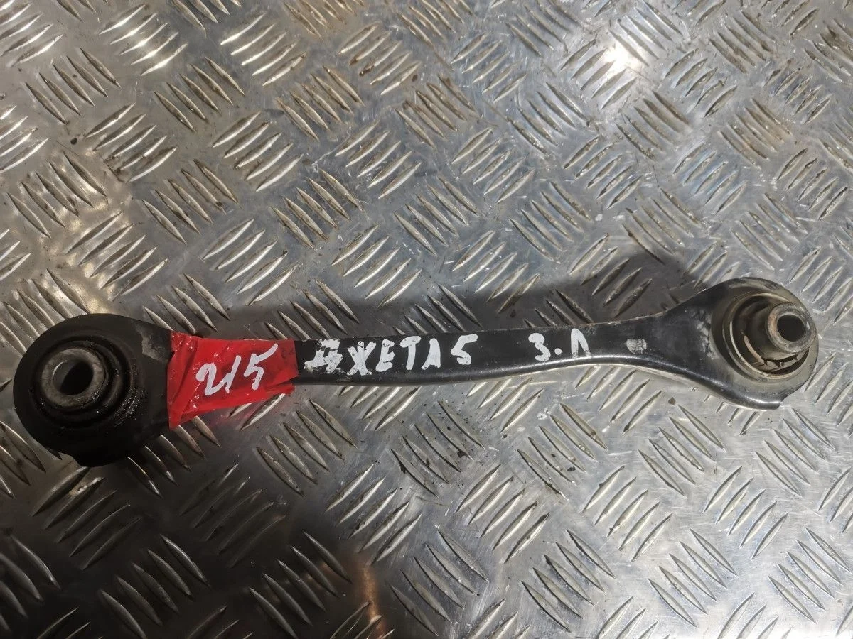 Рычаг задний левый VW Jetta V