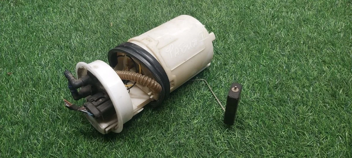 Насос топливный Skoda Fabia 1