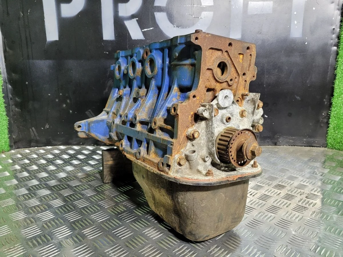 Блок цилиндров в сборе 4AFE на Toyota Carib 110