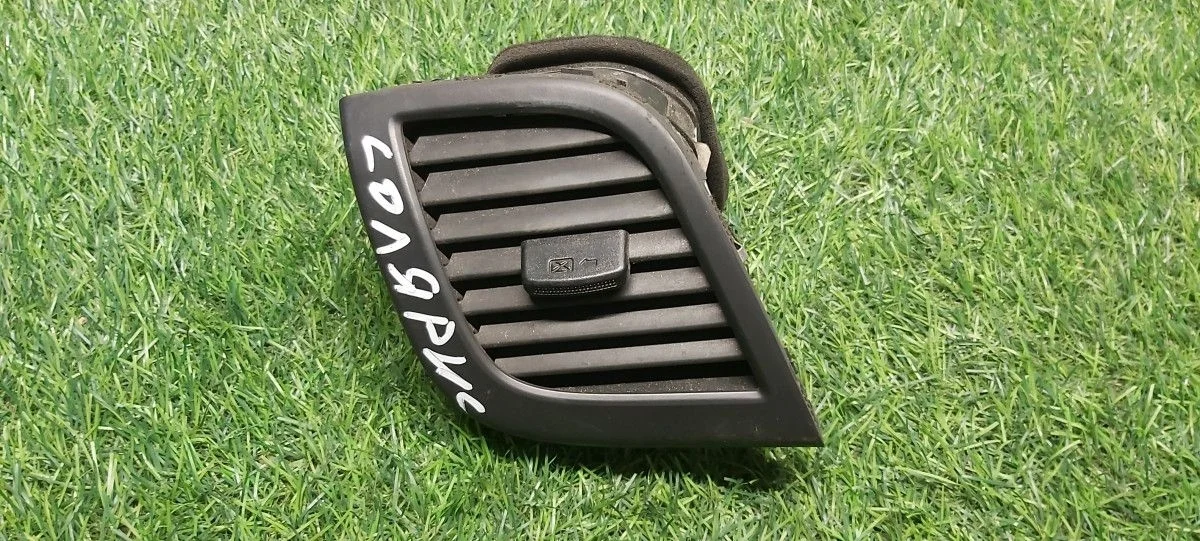 Дефлектор воздушный hyundai solaris 1