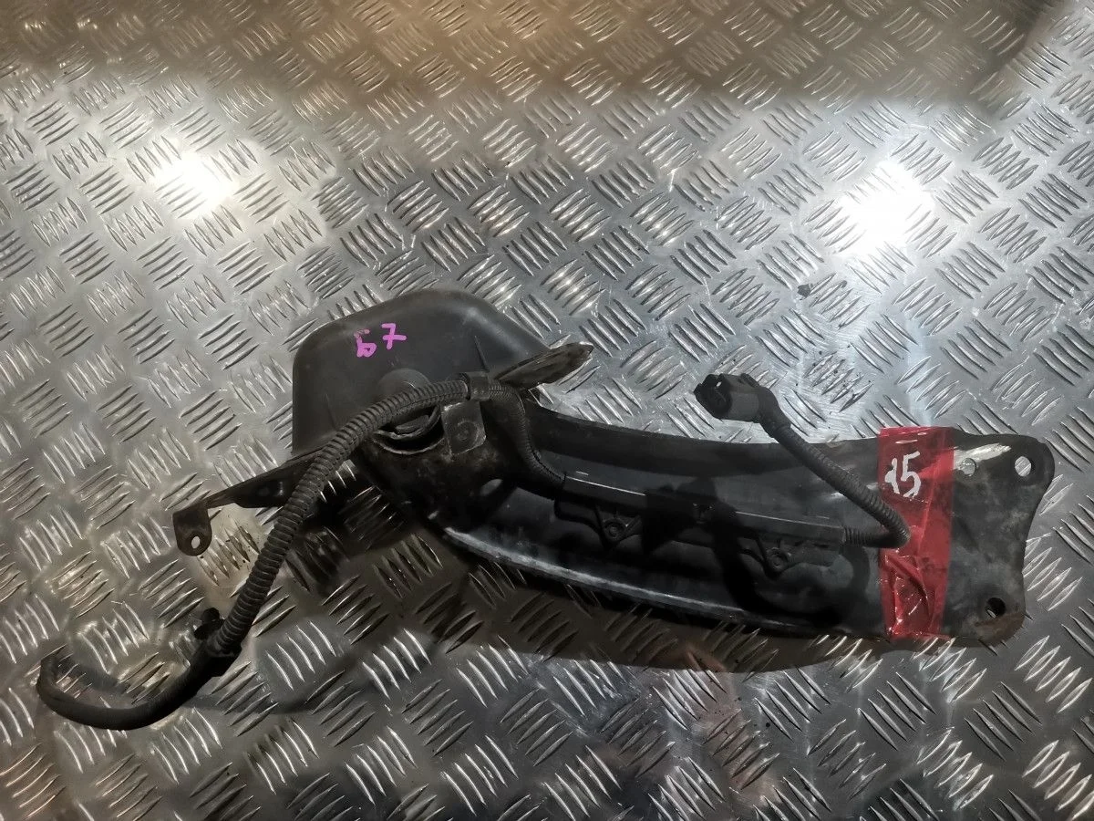 Рычаг задний продольный правый VW Passat B7