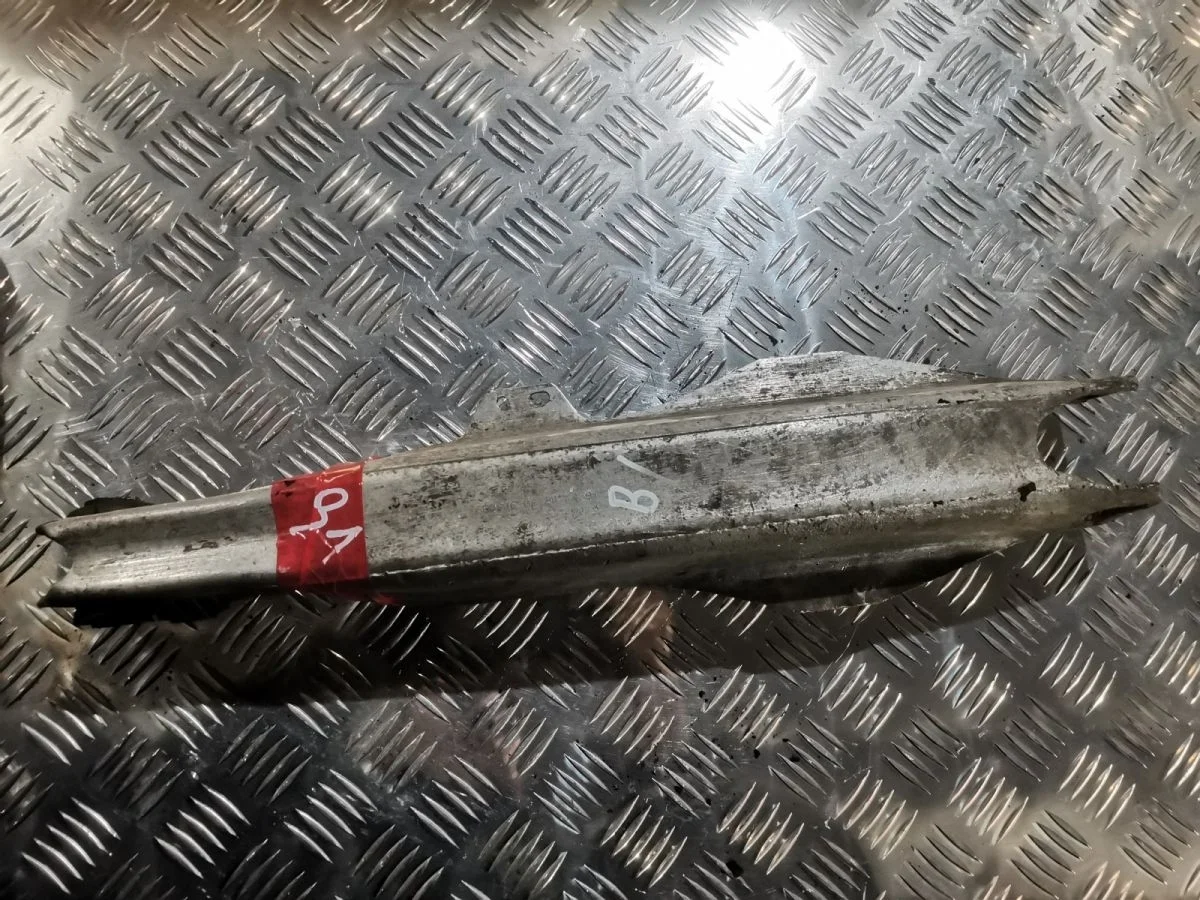 Рычаг задний поперечный правый Opel Vectra C