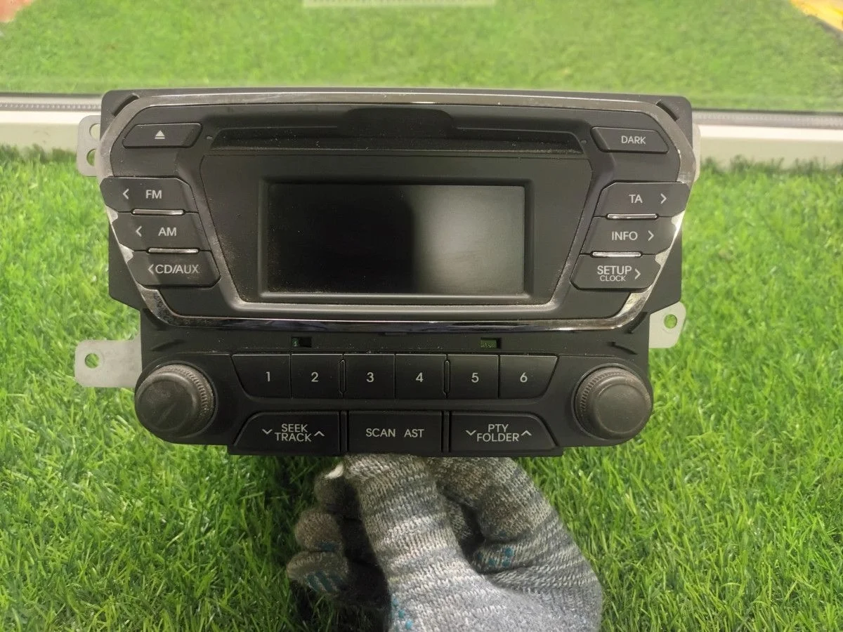 Штатная магнитола  Kia Pio 3