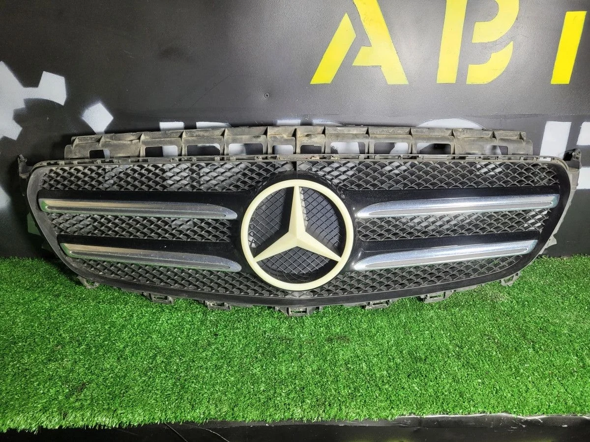 Решетка радиатора на Mercedes W213 AMG