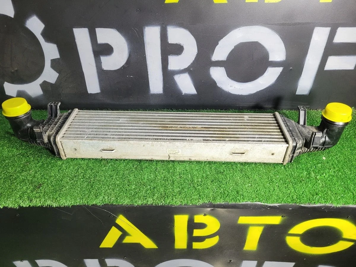 Радиатор интеркулера Modine на Mercedes W204