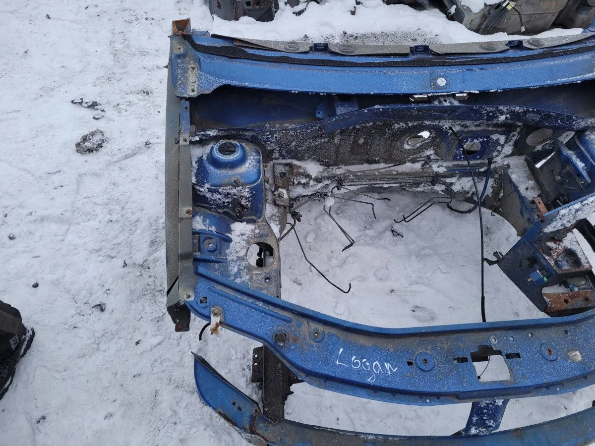 Лонжерон правый на Logan 1