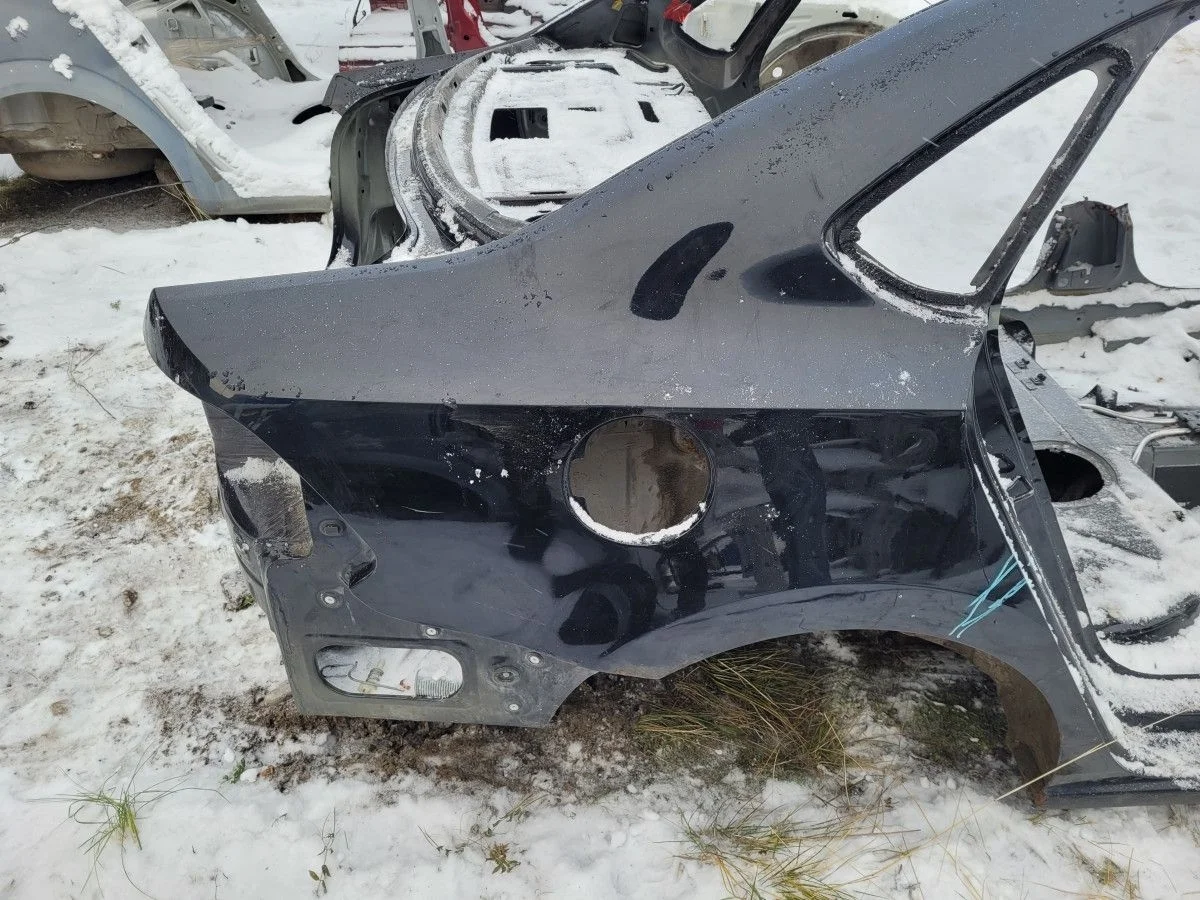 Крыло заднее правое на VW Polo 5 2012 1.6