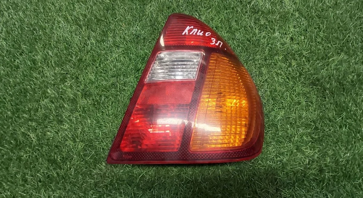 Фонарь задний правый Clio II/ Symbol (оригинал)