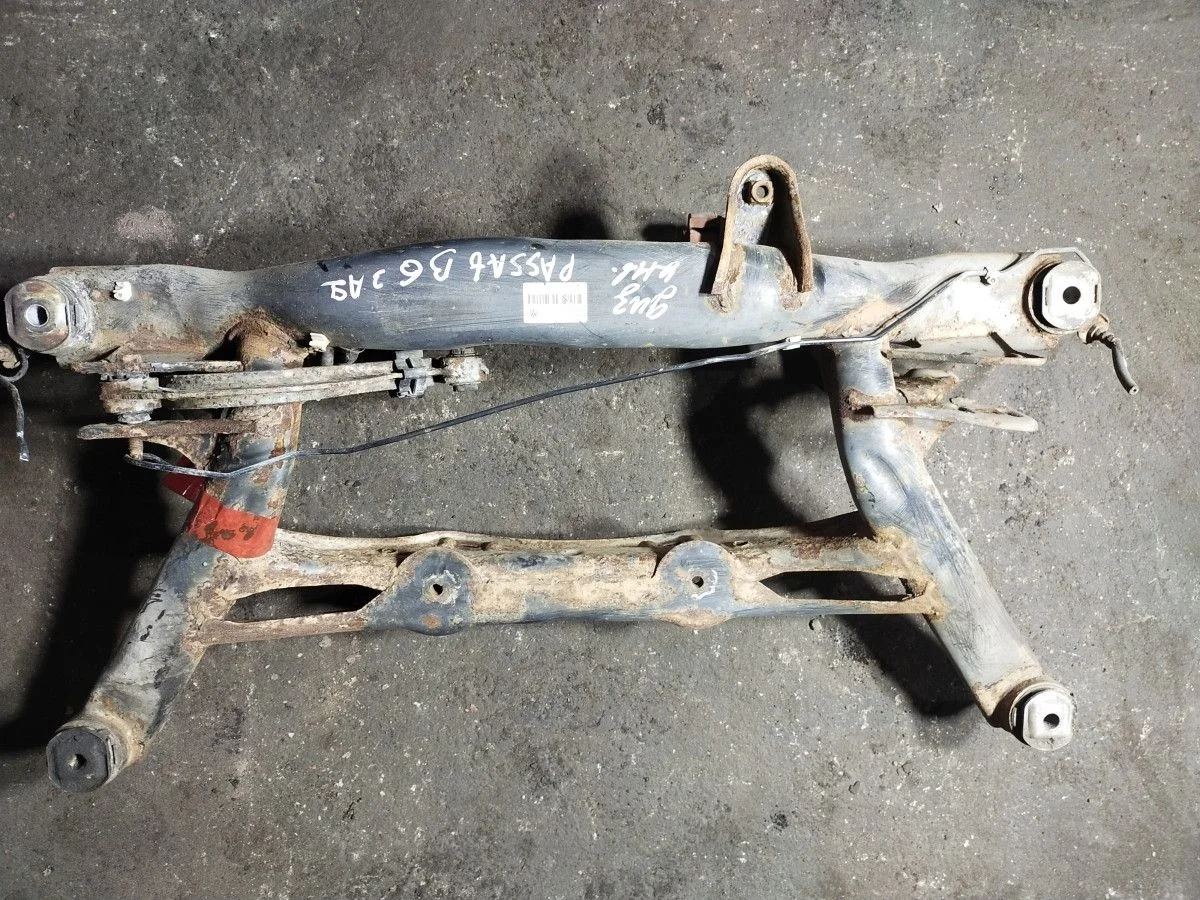 Подрамник Volkswagen Passat B6