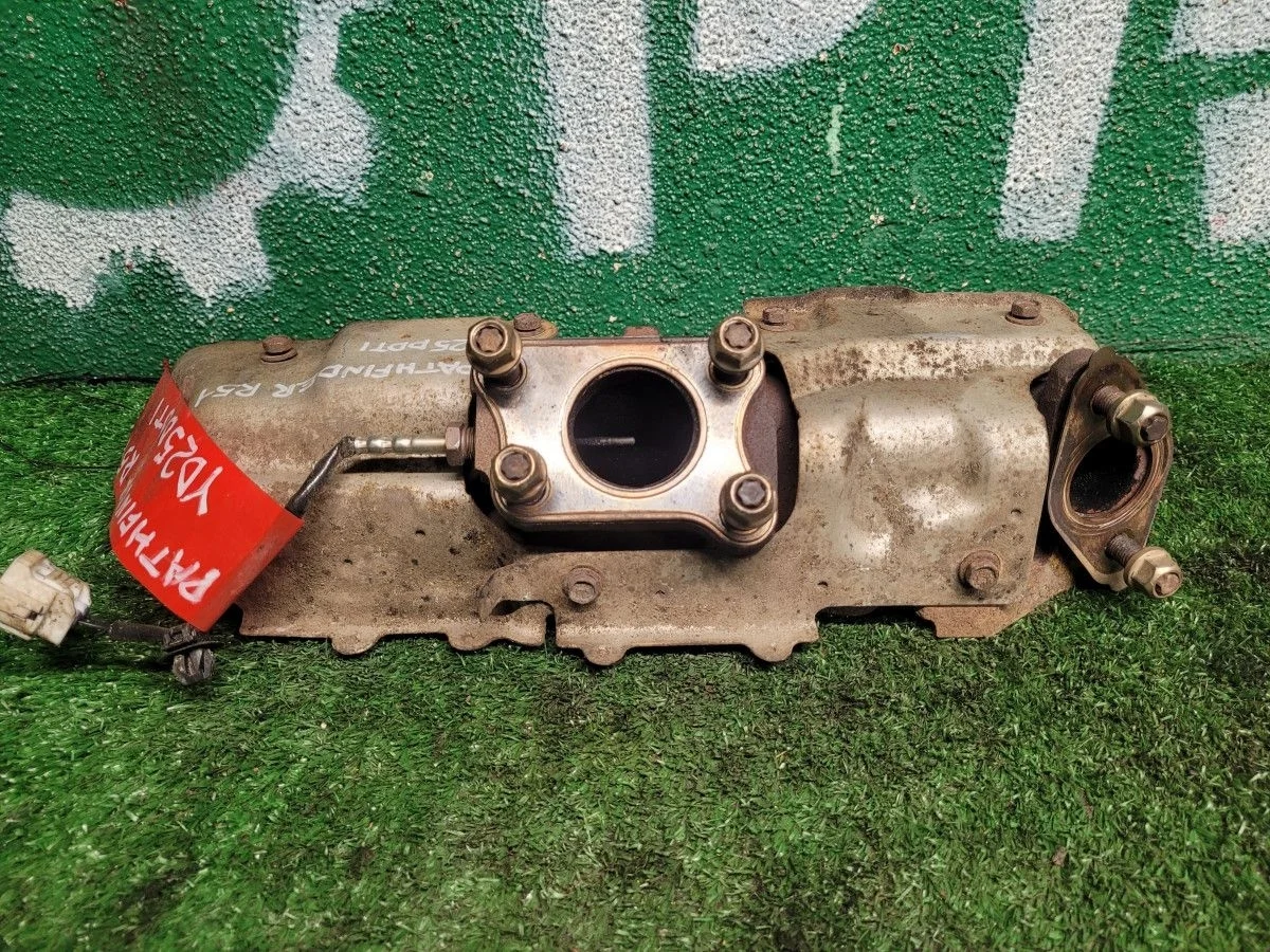 Выпускной коллектор Nissan Pathfinder 2.5